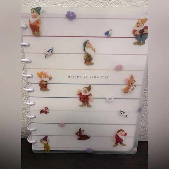 Disney Snow White Classic Happy Planner Dated to June 2026 - Picture 1 of 7